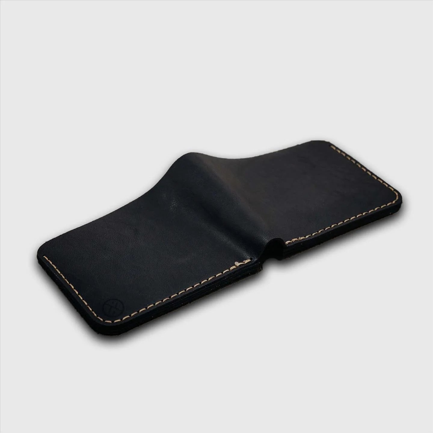 VISIBLE BIFOLD PURE LEATHER WALLET